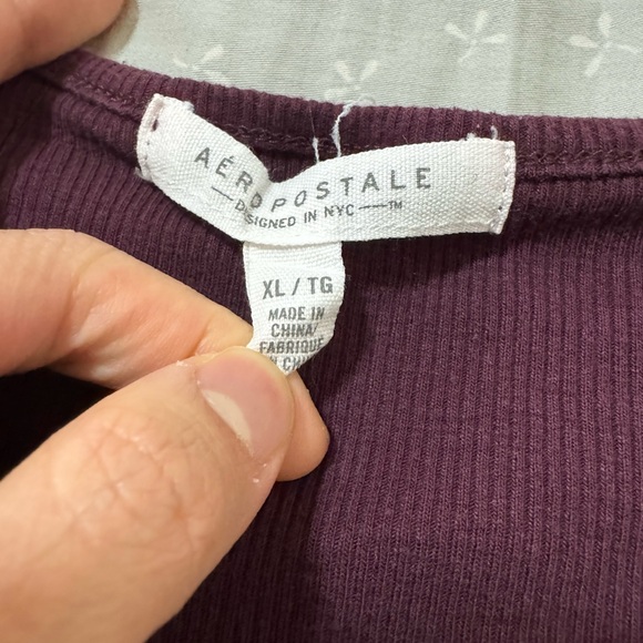 Aeropostale tee - Picture 3 of 3